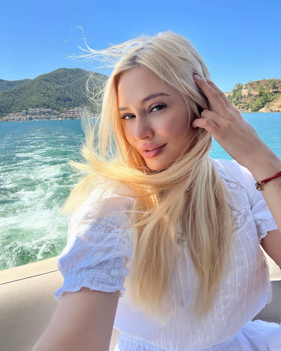 ТОП 40+ красивых русских актрис блондинок