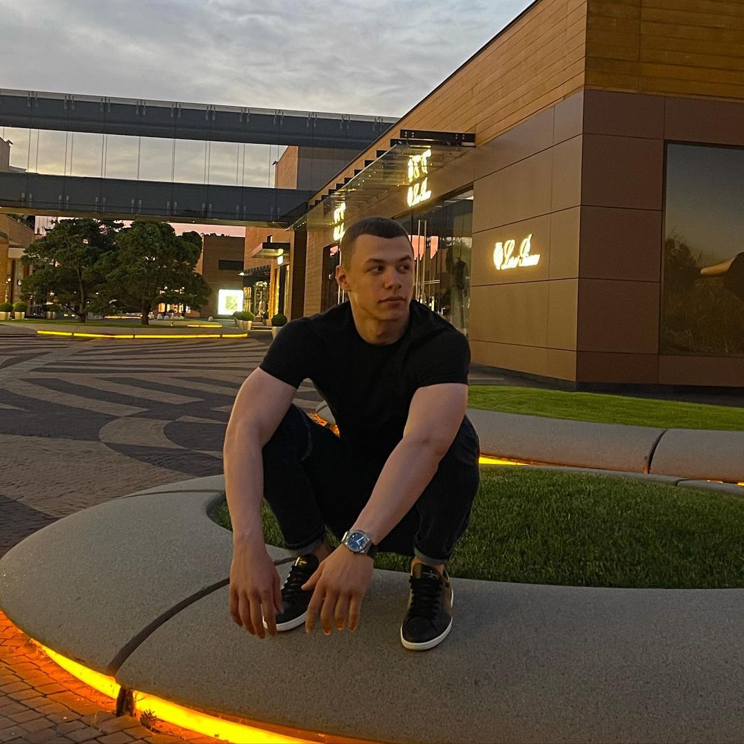 быстрая ходьба для похудения. польза оздоровительной ходьбы. женский писсуар. ходьба на локтевых костылях. через что можно ходить.