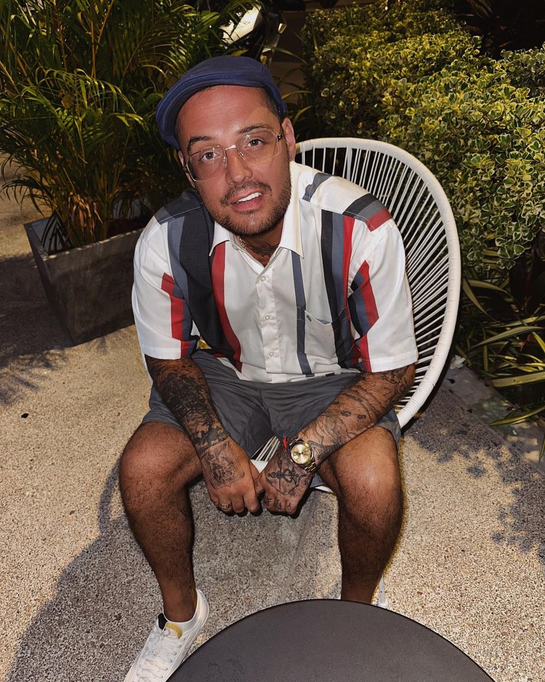 Лучший путь к успеху это влюбиться в то что делаешь. Я лучше сопьюсь чем снова влюблюсь ремикс. Allalone last night memories. Я лучше сопьюсь чем снова влюблюсь ремикс. Я лучше накурюсь чем опять влюблюсь.